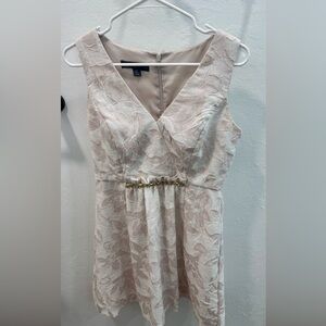 Elegant Cream and Pink Donna Ricco Sleeveless Dress